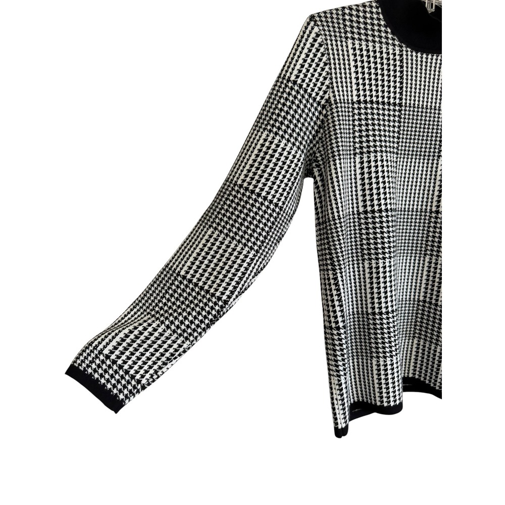 T Tahari Womens Black White Houndstooth Check Mock Neck Knit Sweater Size L - Picture 3 of 10